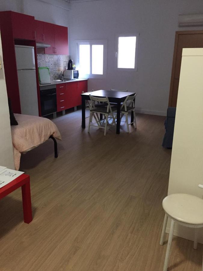 Reus Apartments Bagian luar foto