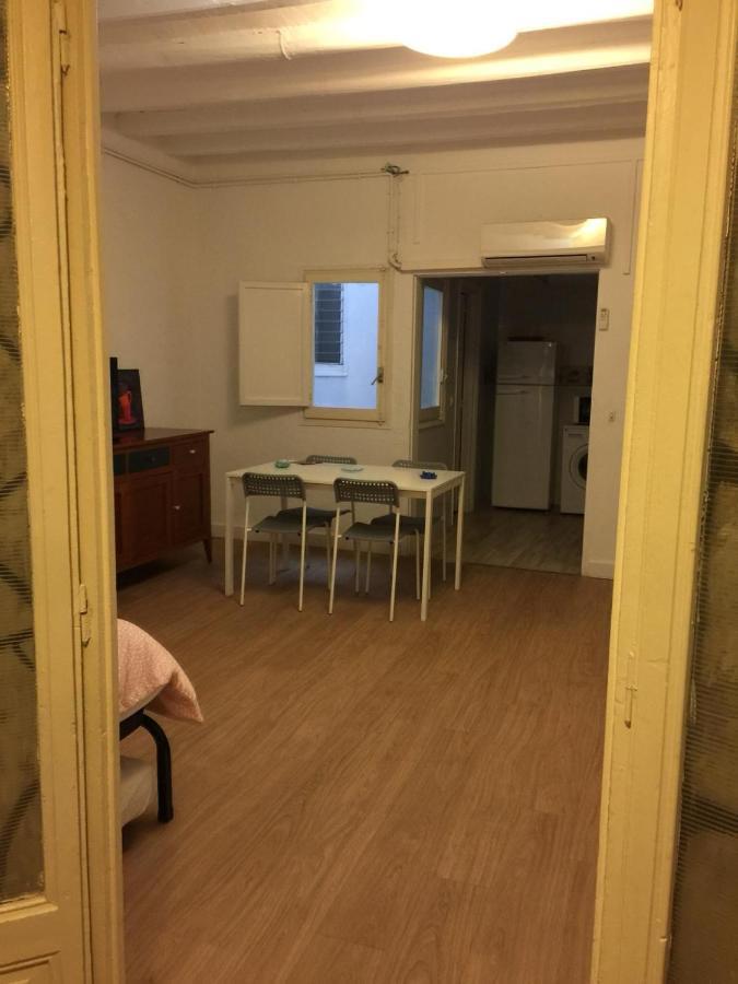 Reus Apartments Bagian luar foto