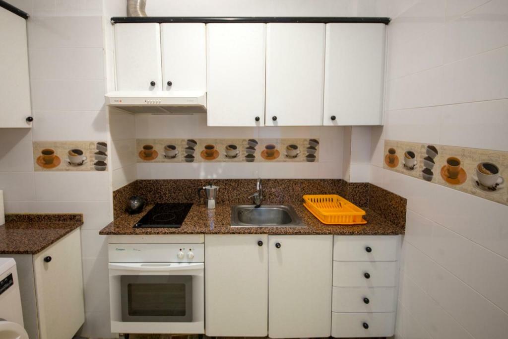 Reus Apartments Bagian luar foto